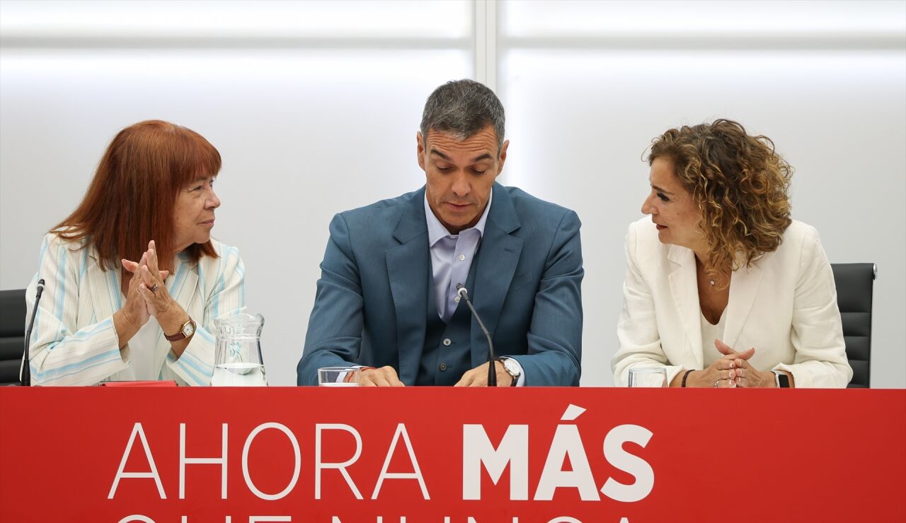 Reuni&oacute;n del PSOE