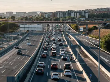 Fin de la operación retorno: la DGT informa de complicaciones en varias carreteras durante este lunes Fin de la operación retorno: la DGT informa de complicaciones en varias carreteras durante este lunes