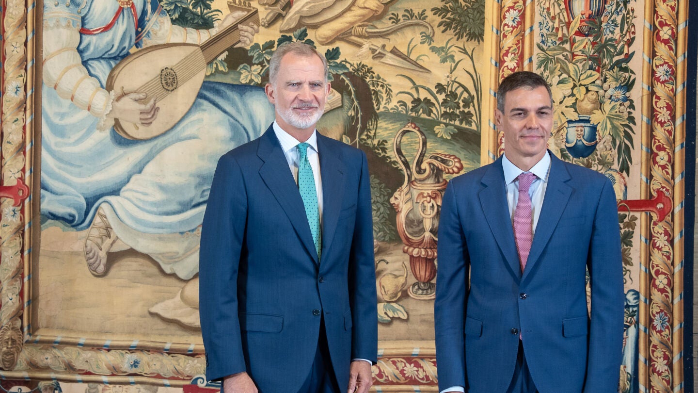 Imagen de Felipe VI y Pedro S&aacute;nchez.