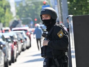 Imagen de un agente de la polic&iacute;a alemana 