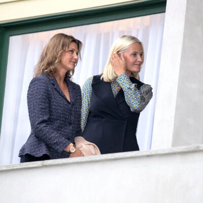 Marta Luisa y Mette-Marit de Noruega