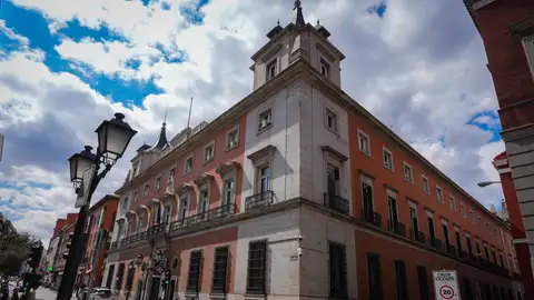 El Ministerio de Justicia de Madrid El Ministerio de Justicia de Madrid