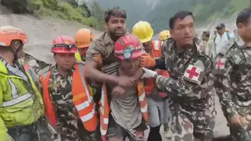 Rescate riada Nepal Rescate riada Nepal