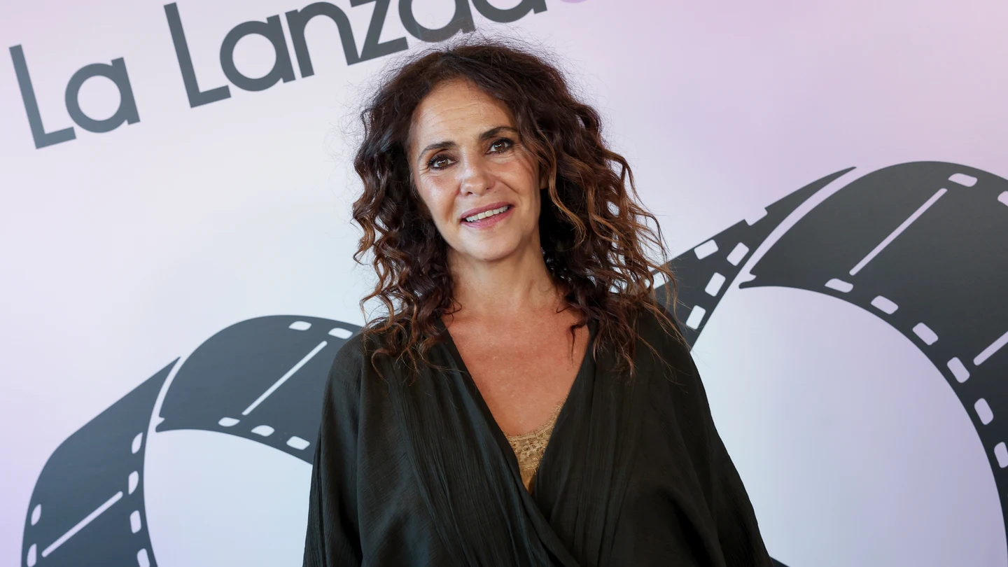 Melani Olivares Melani Olivares