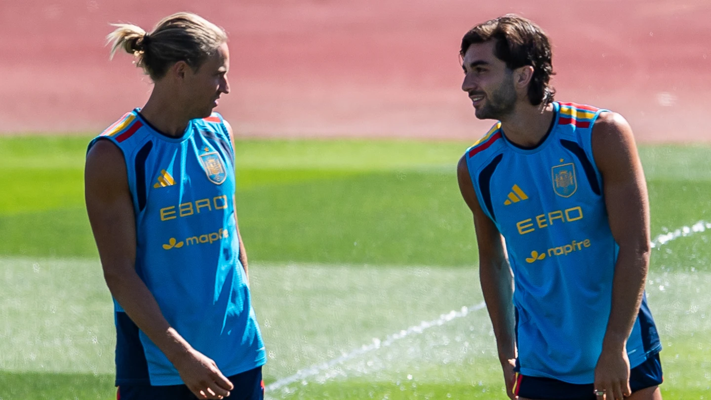 Marcos Llorente y Ferrán Torres en un entrenamiento con la Selección Marcos Llorente y Ferrán Torres en un entrenamiento con la Selección