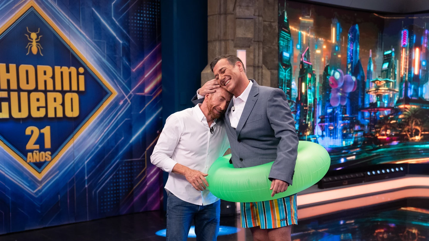 El regreso de Carlos Latre a El Hormiguero parodiando a Pedro Sánchez y su gestión de la crisis de Ceuta El regreso de Carlos Latre a El Hormiguero parodiando a Pedro Sánchez y su gestión de la crisis de Ceuta