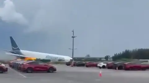 Accidente de avión en el aeropuerto de Miami Accidente de avión en el aeropuerto de Miami