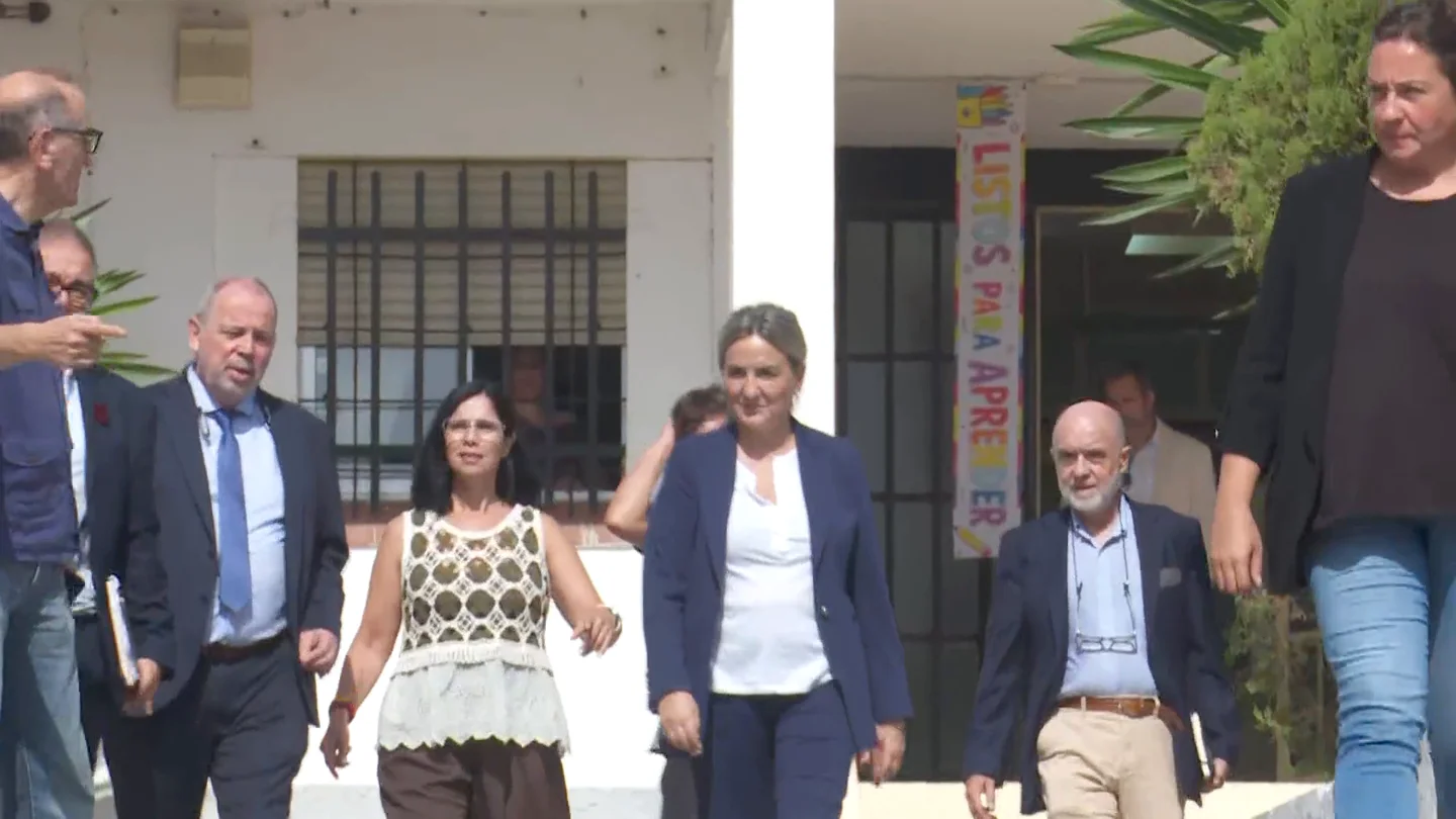 Milagros Tolón, ministra de Educación Milagros Tolón, ministra de Educación