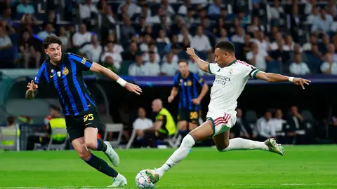 El primer gol de Mbappé al Inter de Milán El primer gol de Mbappé al Inter de Milán