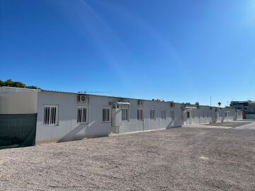 Imagen de aulas prefabricadas para alumnado del CEIP Orba de Alfafar 