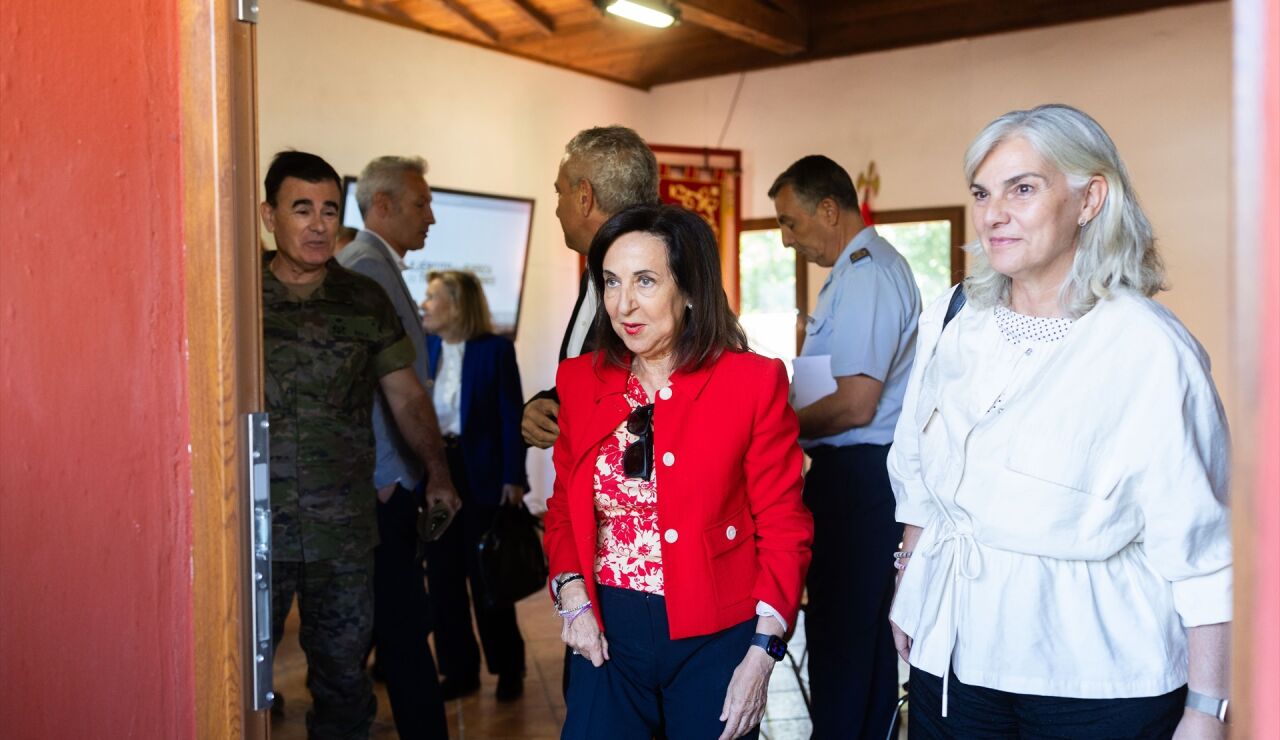 Margarita Robles niega las "discrepancias" dentro del Ejecutivo 