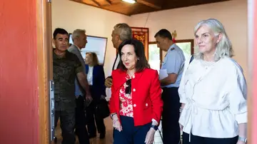 Margarita Robles niega las "discrepancias" dentro del Ejecutivo Margarita Robles niega las "discrepancias" dentro del Ejecutivo