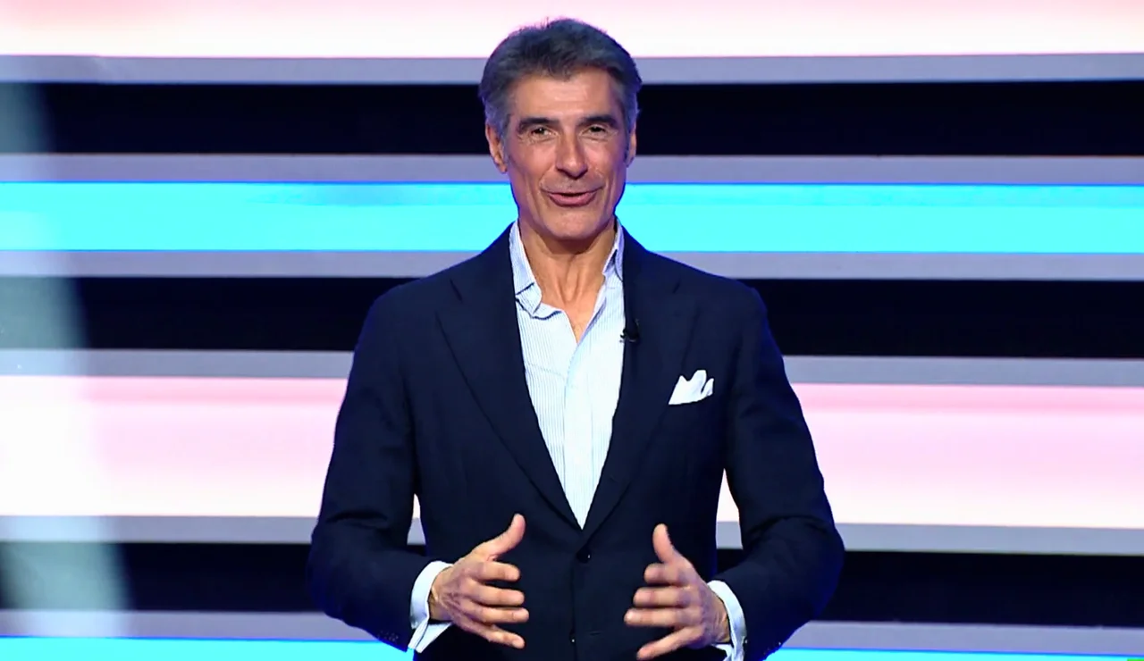 Jorge Fernández en La ruleta de la suerte noche