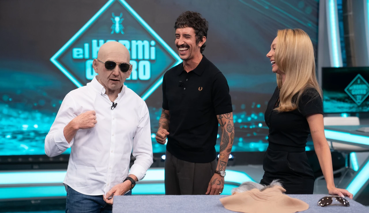 Máscaras hiperrealistas: la transformación de Pablo Motos y Marron en pleno directo