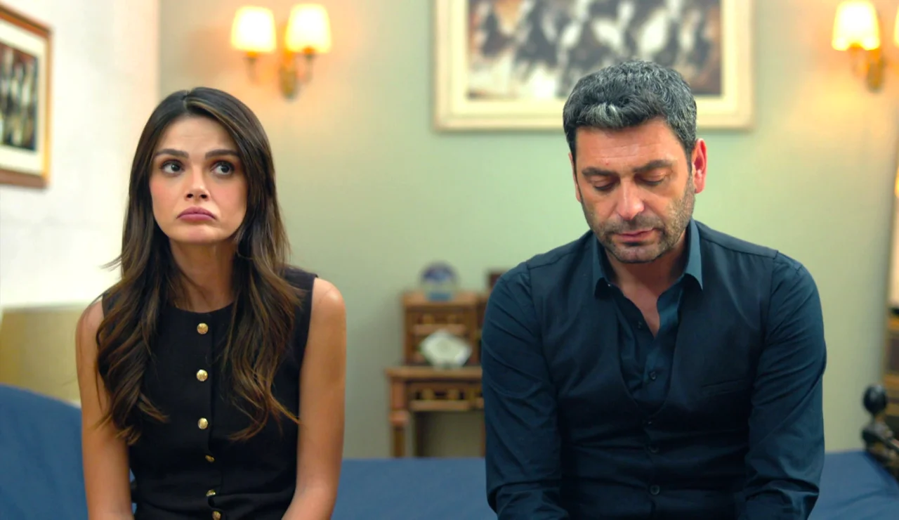 Boran vuelve a casa y Alya y Cihan temen perderlo todo