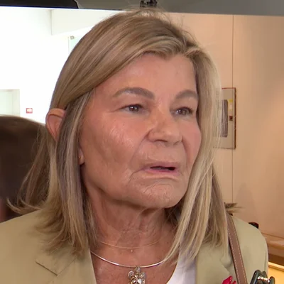 Cari Lapique