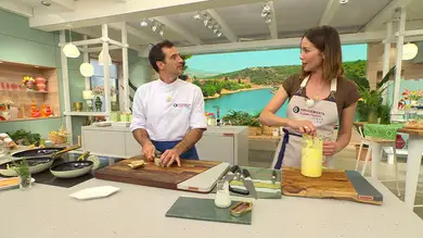 “Todo lo bueno que ocurre en familia es alrededor de la mesa”: La reivindicación culinaria de Dafne Fernández “Todo lo bueno que ocurre en familia es alrededor de la mesa”: La reivindicación culinaria de Dafne Fernández
