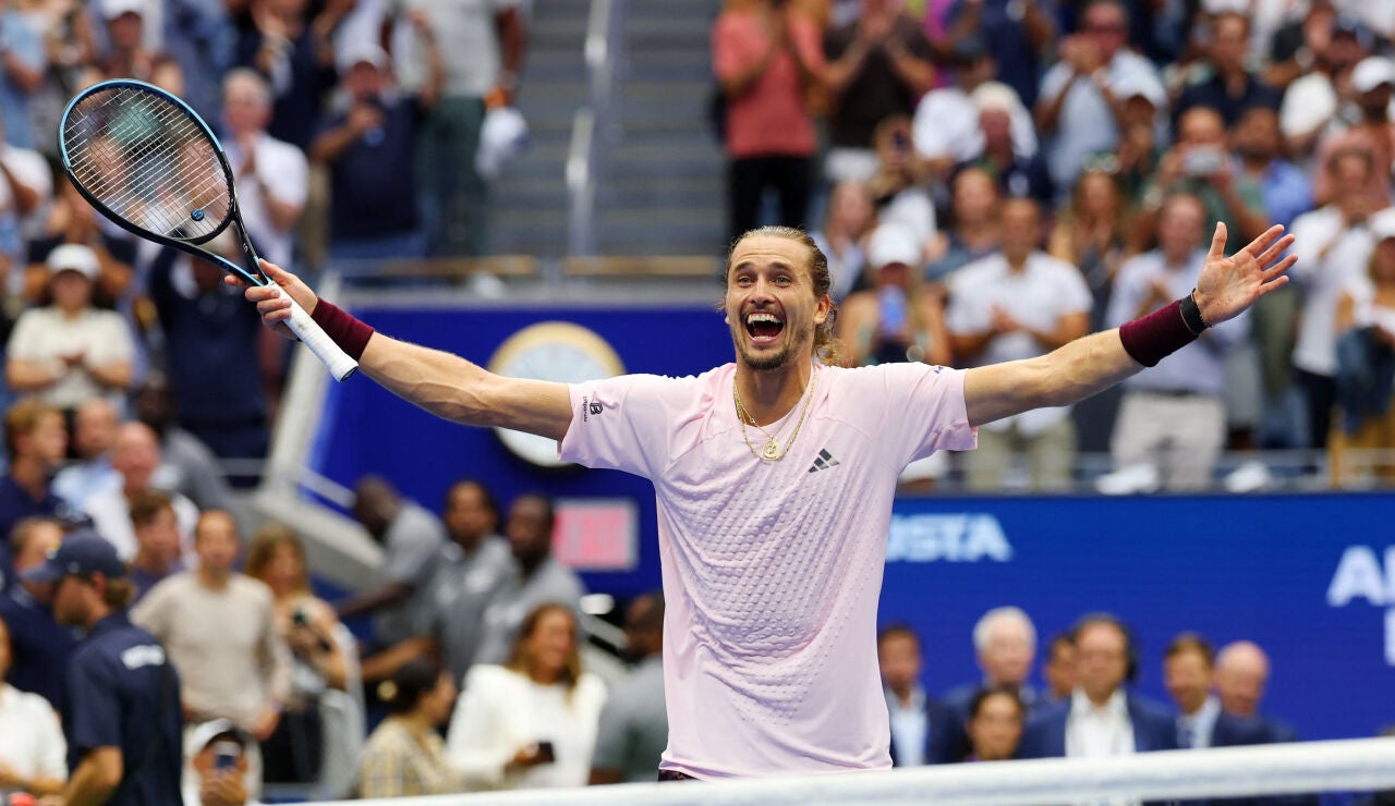 Zverev celebra que es campe&oacute;n del US Open