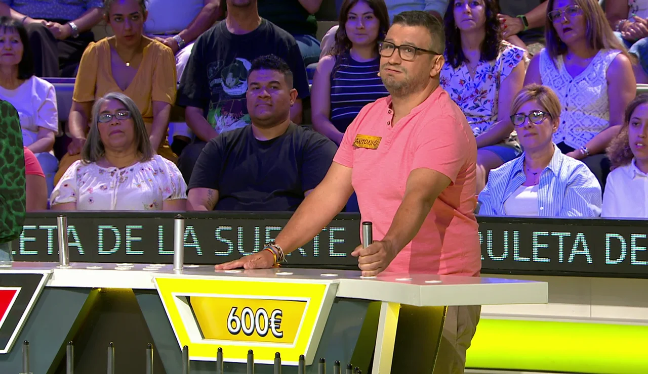 Antonio renuncia al Supercomodín y se lleva 600 euros con ola incluida