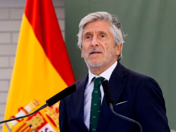 Grande-Marlaska en la inauguraci&oacute;n de un cuartel de la Guardia Civil en Mieres