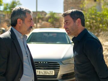 Nadim le revela a Cihan el secreto de Zerrin: el beb&eacute; que espera es de Kaya