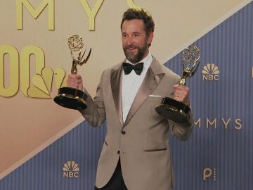 The Pitt gana el premio de 'Mejor serie dram&aacute;tica' en los Emmy