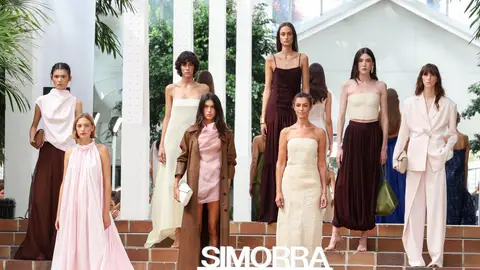 Blanca Romero y Lucía Rivera en el desfile de Simorra de la MBFWM Blanca Romero y Lucía Rivera en el desfile de Simorra de la MBFWM