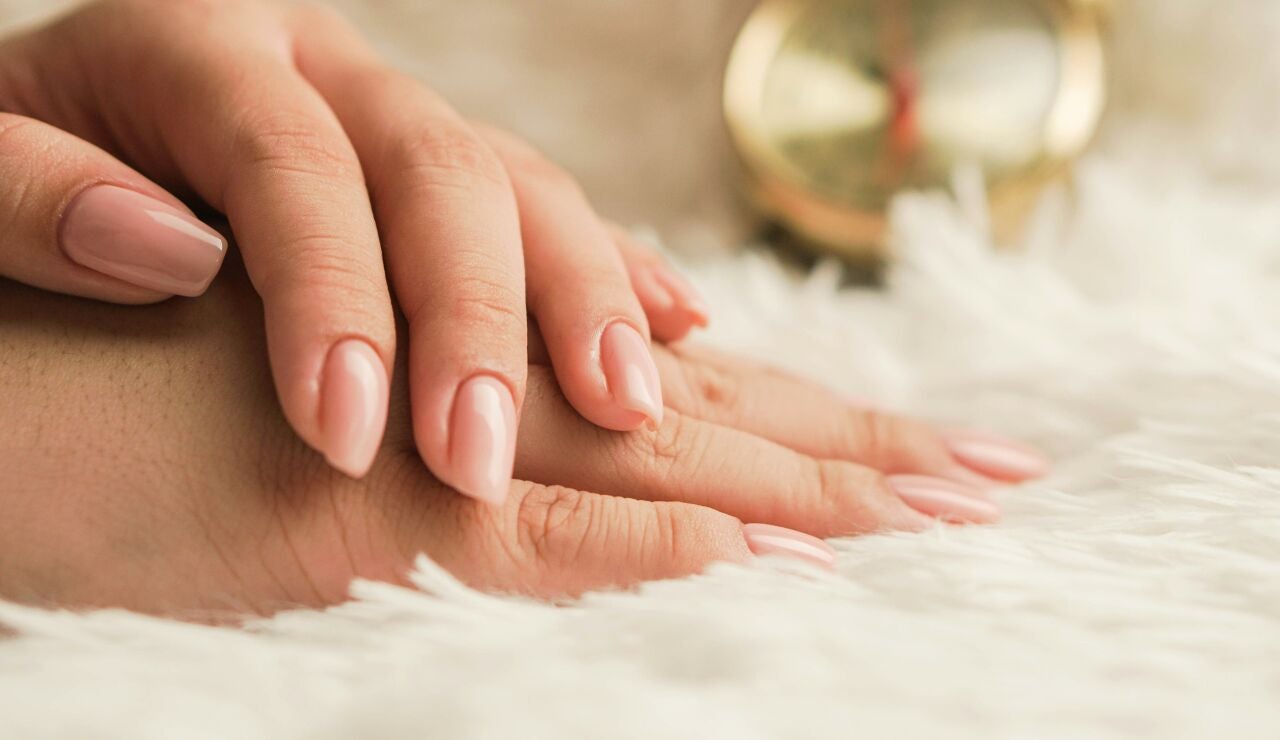 U&ntilde;as de mujer