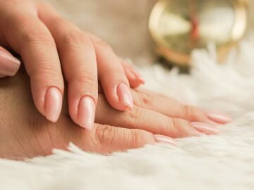 U&ntilde;as de mujer