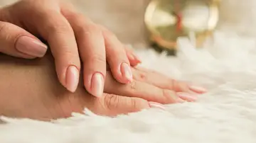 Uñas de mujer Uñas de mujer