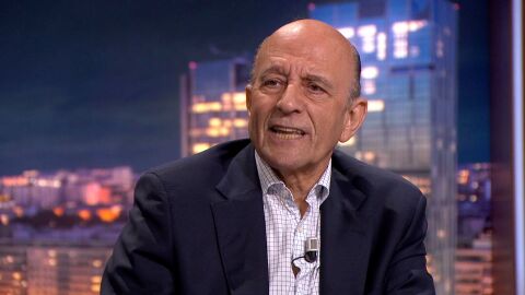 Jos&eacute; Antonio Zarzalejos, sobre "la desconsideraci&oacute;n protocolaria e institucional" de Pedro S&aacute;nchez hacia el Rey