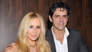 Jes&uacute;s Cabanas y Marta S&aacute;nchez