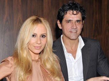 Jes&uacute;s Cabanas y Marta S&aacute;nchez