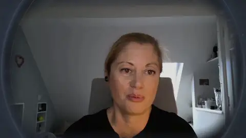 Yanina, la mujer señalada como "espía rusa" que puso en alerta a la OTAN por Tinder Yanina, la mujer señalada como "espía rusa" que puso en alerta a la OTAN por Tinder