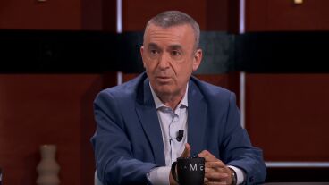 Lorenzo Silva propone una "ley de la corona" para delimitar el papel del Rey y del Gobierno