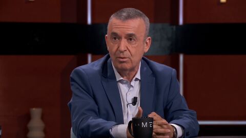 Lorenzo Silva propone una "ley de la corona" para delimitar el papel del Rey y del Gobierno