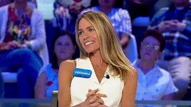 “Con 20 años era un ser acomplejado”: Verónica Blume revela en Pasapalabra cómo el yoga transformó su vida “Con 20 años era un ser acomplejado”: Verónica Blume revela en Pasapalabra cómo el yoga transformó su vida