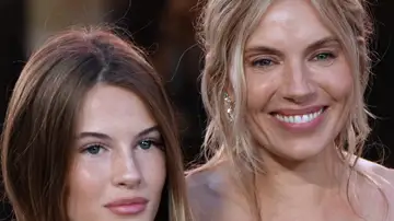Sienna Miller y su hija Marlowe Sienna Miller y su hija Marlowe