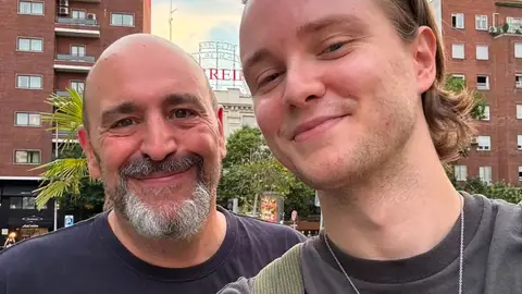 Óscar y Manu reaparecen juntos tras Pasapalabra y revolucionan las redes "farmeando aura" Óscar y Manu reaparecen juntos tras Pasapalabra y revolucionan las redes "farmeando aura"