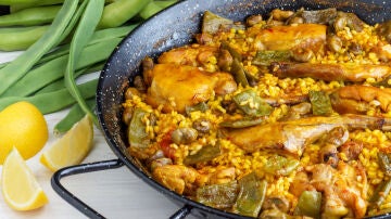 Paella valenciana
