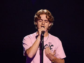 Izan, talent de La Voz