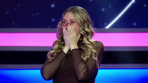 Sofía en La ruleta de la suerte noche Sofía en La ruleta de la suerte noche