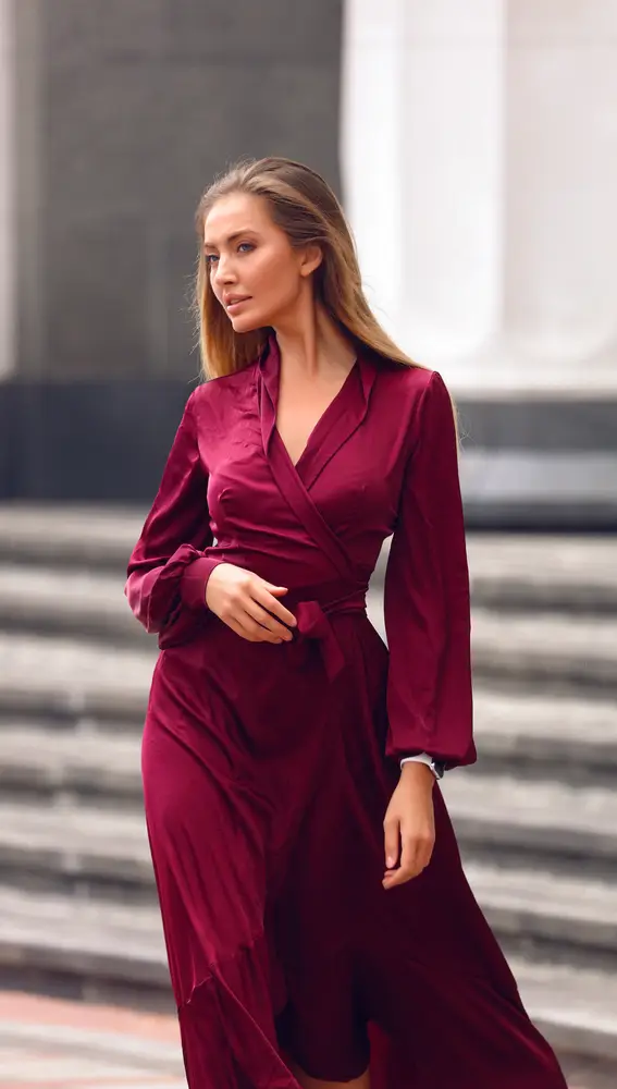 Vestido color burdeos Vestido color burdeos