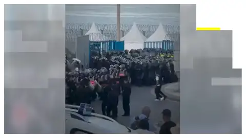 Marruecos refuerza la frontera con Ceuta y ensaya su respuesta ante posibles nuevos asaltos Marruecos refuerza la frontera con Ceuta y ensaya su respuesta ante posibles nuevos asaltos