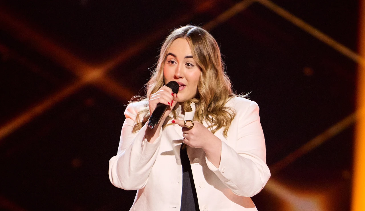 Claudia, talent de La Voz