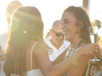 Paz Padilla con su hija Anna Ferrer en la preboda de la influencer Paz Padilla con su hija Anna Ferrer en la preboda de la influencer