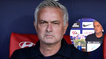 Mourinho durante el partido ante el Atl&eacute;tico