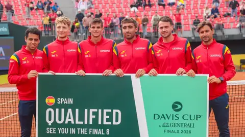 El equipo español de Copa Davis tras clasificarse a la fase final de la Copa Davis El equipo español de Copa Davis tras clasificarse a la fase final de la Copa Davis