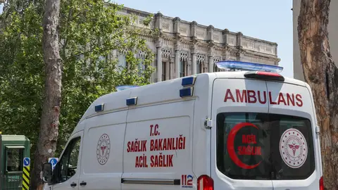 Imagen de archivo de una ambulancia de Turquía Imagen de archivo de una ambulancia de Turquía
