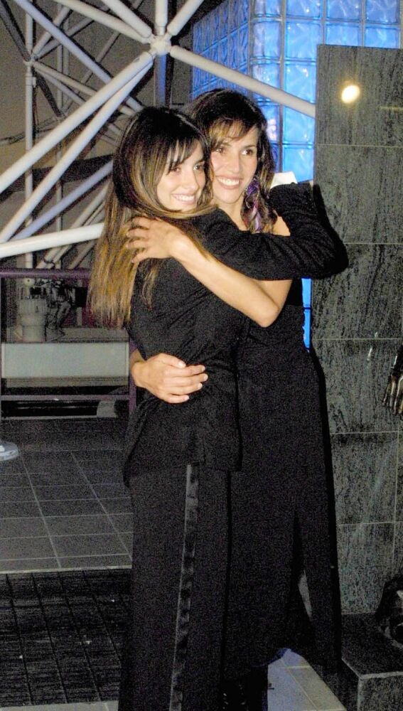 Goya Toledo y Penélope Cruz en 2001